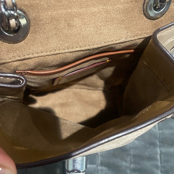 NWOT Coach Parker Convertible Backpack Crossbody Bag 16 Signature Canvas Beige - Picture 15 of 16